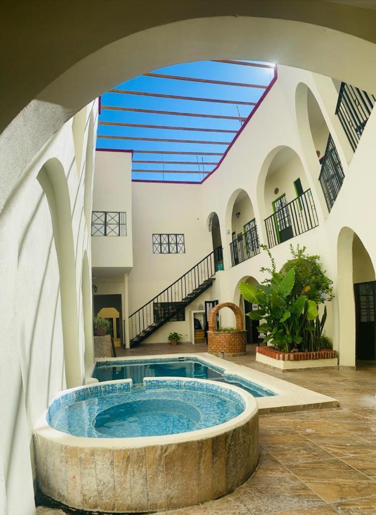 Hotel Dona Chela En Calvillo Extérieur photo